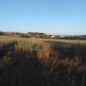 PAG.VLAŠIĆI-KUĆA 111m2 NA TERENU OD 1200m2