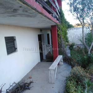 PAG.VLAŠIĆI-KUĆA 111m2 NA TERENU OD 1200m2