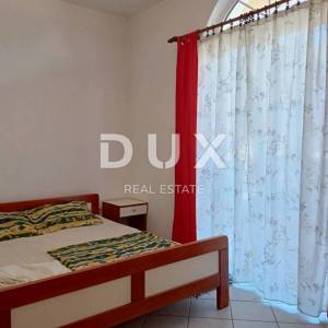 PAKOŠTANE - Prostrana katnica s tri apartmana