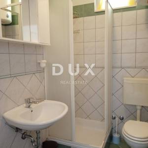 PAKOŠTANE - Prostrana katnica s tri apartmana