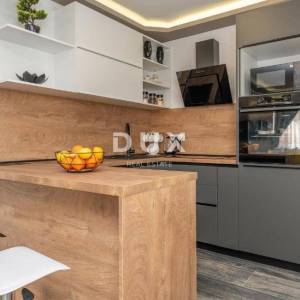 PAŠMAN, BANJ - PRILIKA! Kuća s bazenom 100 m od mora