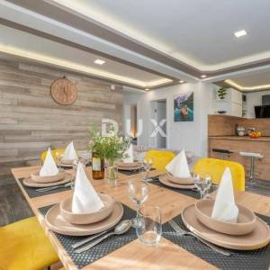 PAŠMAN, BANJ - PRILIKA! Kuća s bazenom 100 m od mora