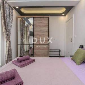 PAŠMAN, BANJ - PRILIKA! Kuća s bazenom 100 m od mora