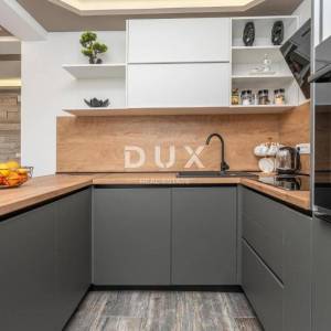 PAŠMAN, BANJ - PRILIKA! Kuća s bazenom 100 m od mora