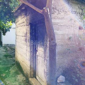 Pelješac, prodaja, kamena kuća i 3 ruševine