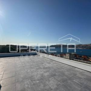 Penthouse novogradanja 160 m2, pogled more, terasa, otok Čiovo