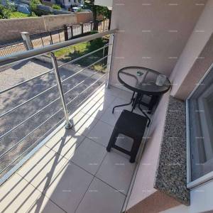 PEROJ, Stan na gornjem katu, blizu mora