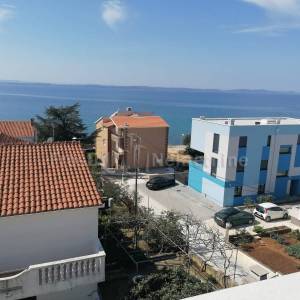 PETRČANE - APARTMAN S KROVNOM TERASOM - 111,90 m2 "B4"