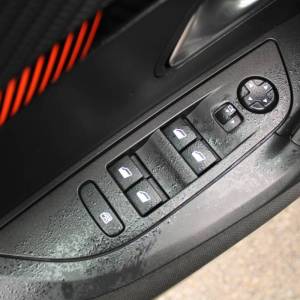 Peugeot 2008 1.2 Puretech AUTOMATIK *LED, NAVIGACIJA*