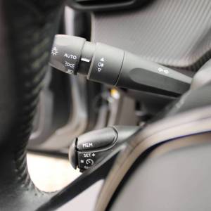 Peugeot 2008 1.2 Puretech *LED, NAVIGACIJA*