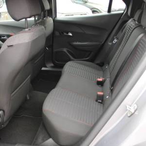 Peugeot 2008 1.2 Puretech *LED, NAVIGACIJA*