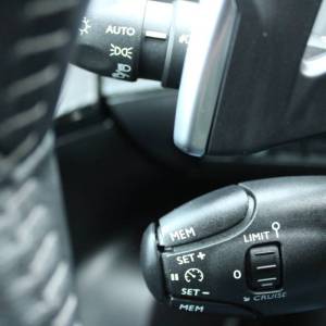 Peugeot 2008 1.2 Puretech AUTOMATIK *LED, NAVIGACIJA*