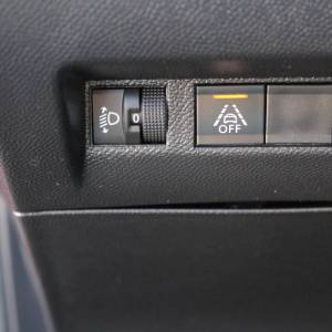 Peugeot 208 1.2 Puretech AUTOMATIK *LED, NAVIGACIJA*