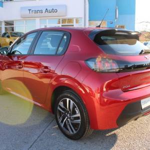 Peugeot 208 1.2 Puretech AUTOMATIK *LED, NAVIGACIJA*