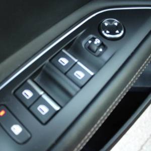 Peugeot 3008 Hybrid 4 300GT AUTOMATIK *LED, NAVIGACIJA, KAMERA*