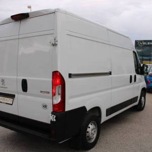 Peugeot Boxer 2.2 HDi L2H2 *NAVIGACIJA, KAMERA*