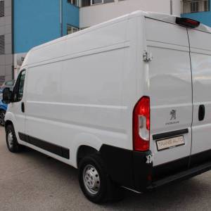 Peugeot Boxer 2.2 HDi L2H2 *NAVIGACIJA, KAMERA*