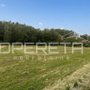 Pila , Pila, 1.233,00 m2, 34.500,00 EUR