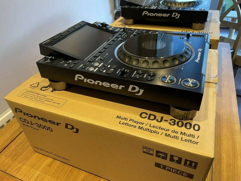 Pioneer CDJ-3000, AlphaTheta Euphonia, Pioneer DJM-A9, Pioneer DJM-V10