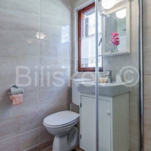 Pisak kuća 150 m od mora, pogled na more