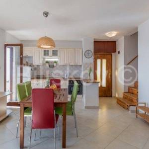 Pisak kuća 150 m od mora, pogled na more