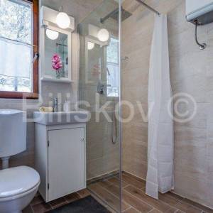 Pisak kuća 150 m od mora, pogled na more