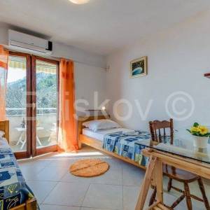 Pisak kuća 150 m od mora, pogled na more