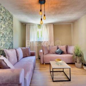 Podstrana najam 2 sobe bazen sauna