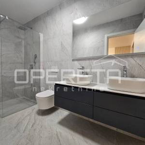 Podstrana, okolica Splita, Ekskluzivna privatna  4BDR villa s pogledom na more o