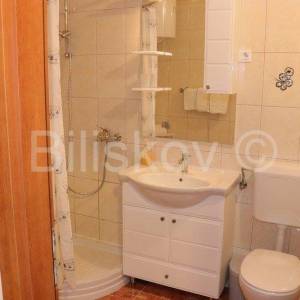 Podstrana, prodaja kuća, 12 jedinica, parking, 1.red