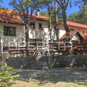 Polane, Turizam, 2.485.000,00 EUR