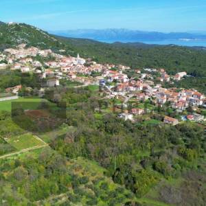 POLJOPRIVREDNO ZEMLJIŠTE U JANJINI