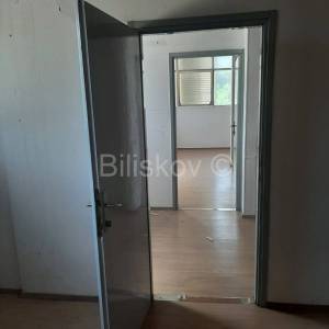 Poljud Split poslovna zgrada uredi zakup