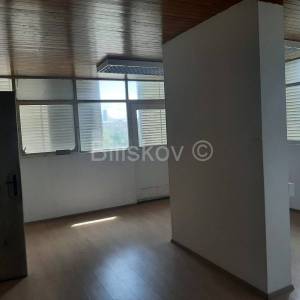 Poljud Split poslovna zgrada uredi zakup