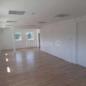 Poljud Split poslovna zgrada uredi zakup