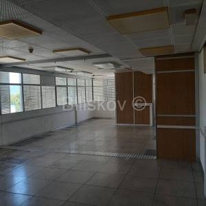 Poljud Split poslovna zgrada uredi zakup