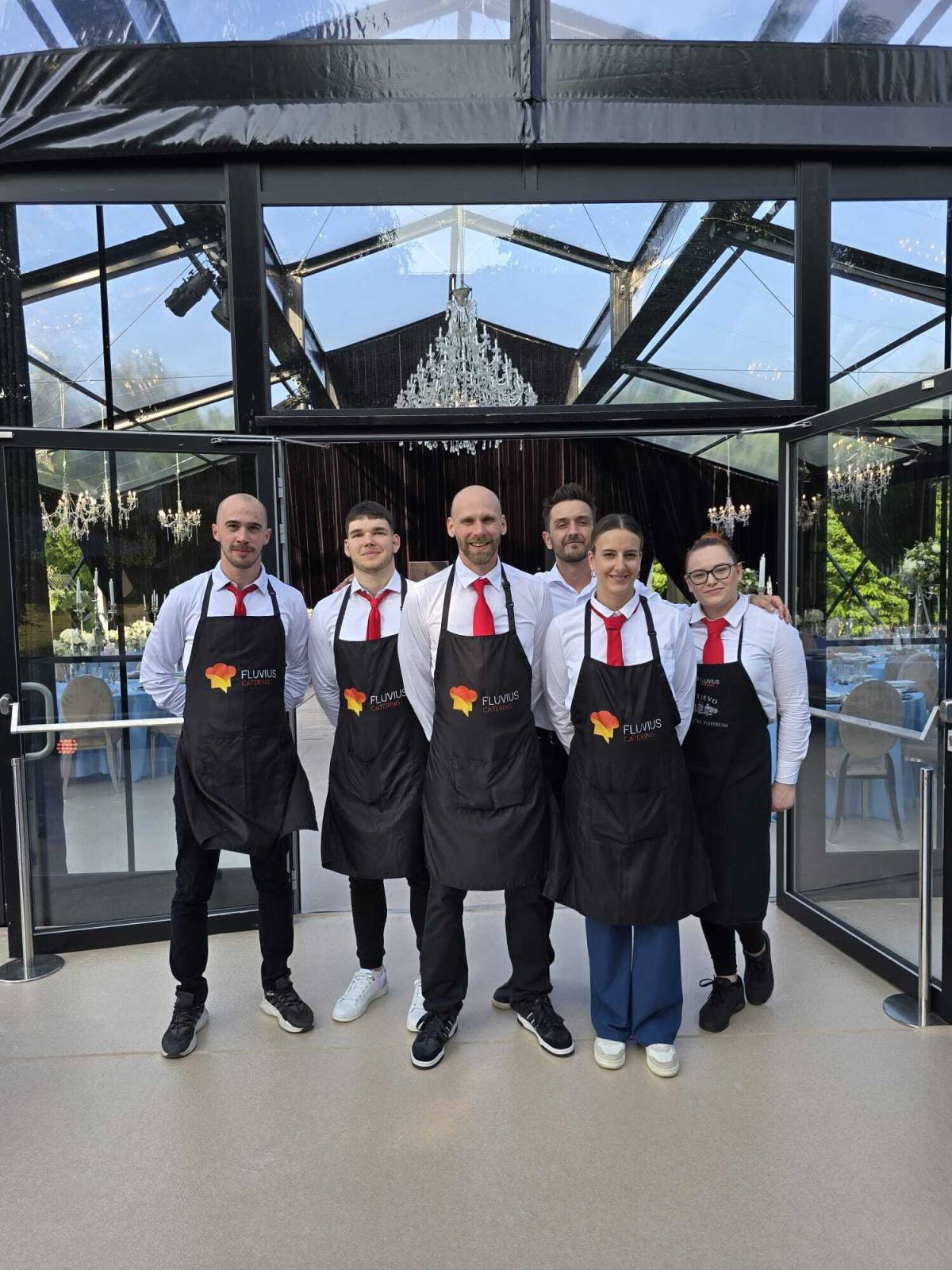 POMOĆNI KUHAR / POMOĆNA KUHARICA