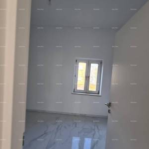 Poreč – prostrani stan u prizemlju s dvorištem