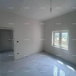 Poreč – stan na katu s vrtom