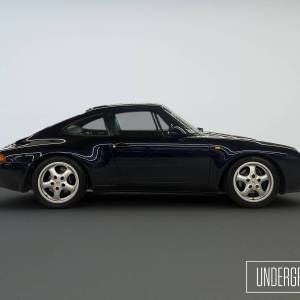 Porsche 911 CARRERA