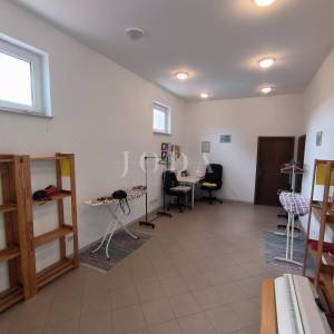 Poslovni prostor na odličnoj lokaciji u Novom Vinodolskom 