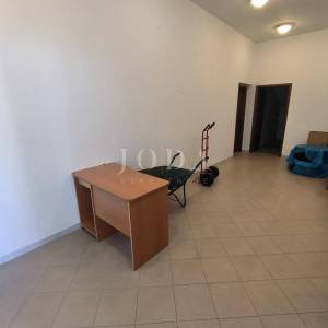 Poslovni prostor na odličnoj lokaciji u Novom Vinodolskom 