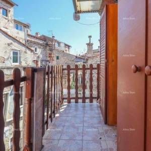 Prekrasan stan u Rovinju – 55 m², dvokatni, s pogledom na stari grad