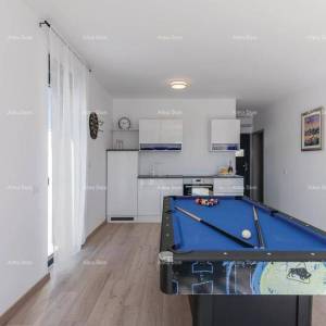 Prekrasna kuća na Velom Vrhu! 208 m2! PULA