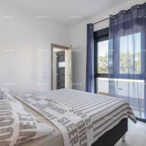 Prekrasna kuća na Velom Vrhu! 208 m2! PULA