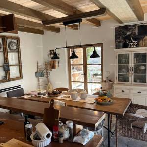 Prekrasna rustikalna kuća s bazenom i manjim dodatnim objektom-pool house, Svetvinčenat!