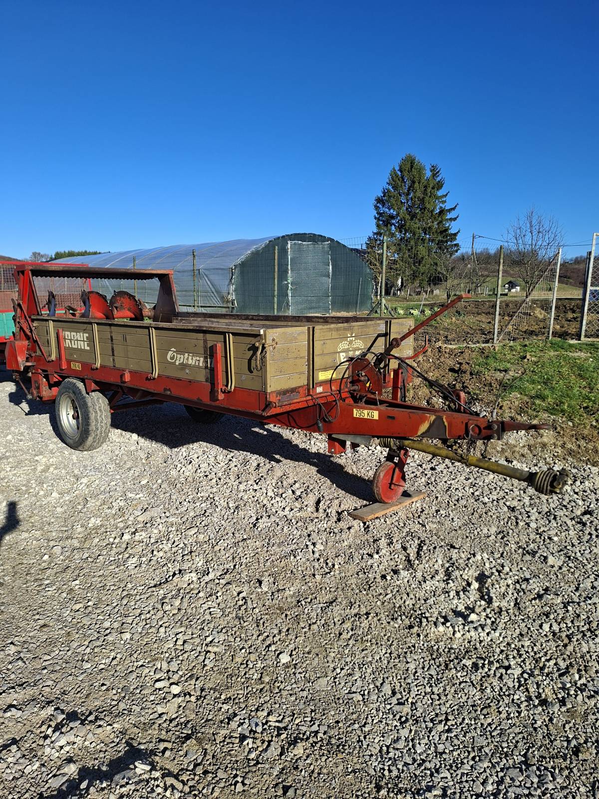 Prikolica ga gnoj KRONE