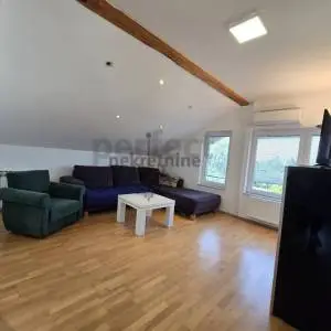 Prilika: Sveta Nedelja-Bestovje, 3S stan, dva parking mjesta, spemište