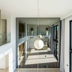 Primošten, luksuzna vila na mirnoj lokaciji, prodaja