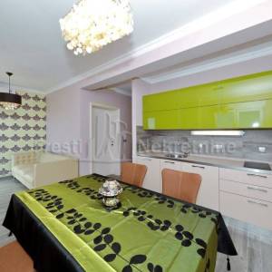 PRIVLAKA - LUKSUZNA KUĆA S BAZENOM - 300 m2